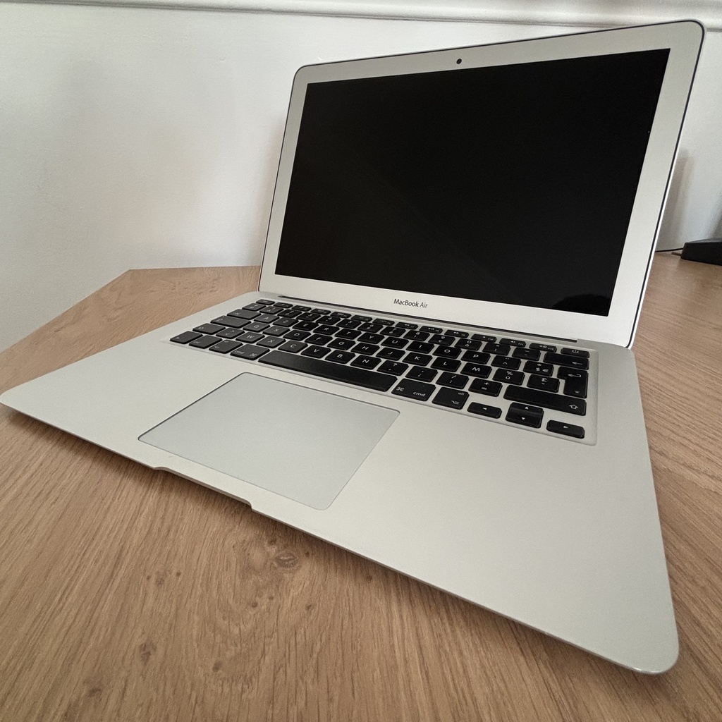 MacBook Air - A1466 - 2015 - 13,3/1,8GHz/8Go/128Go