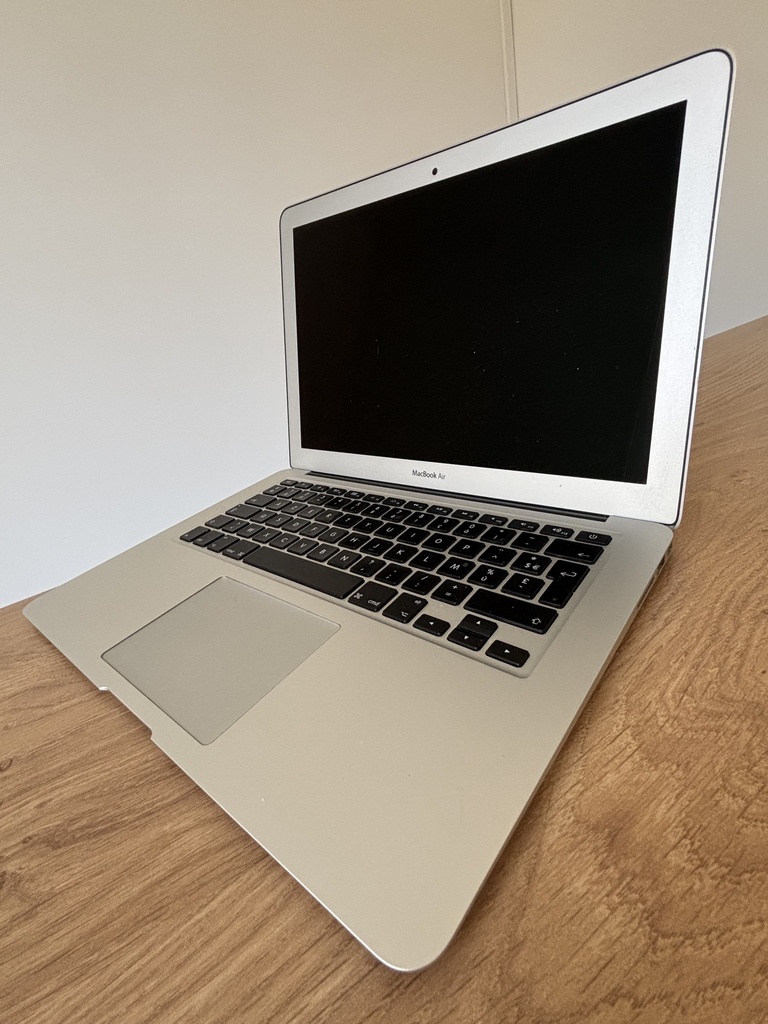 MacBook Air - A1466 - 2015 - 13,3/1,8GHz/8Go/256Go